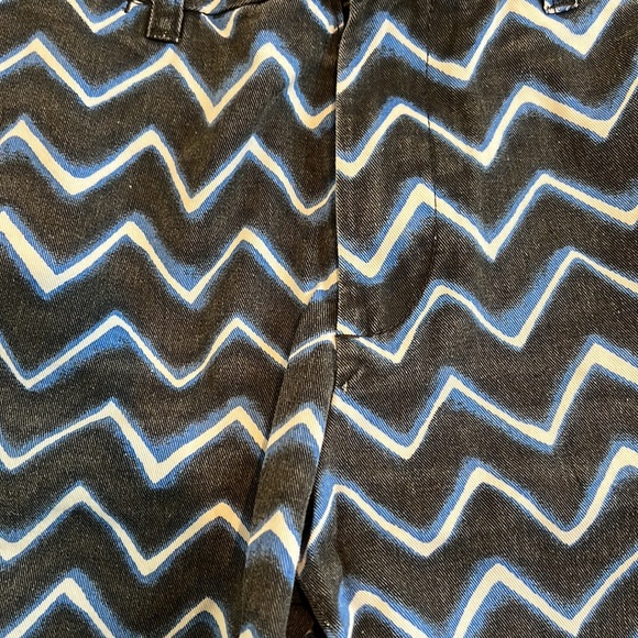 Tommy Hilfiger Mens Shorts - Picture 3 of 5